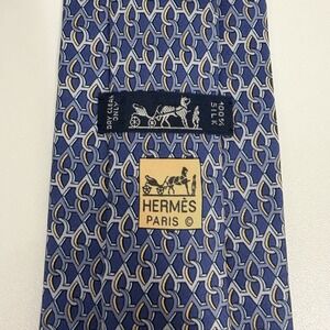 Hermes Men's Tie Chain Links Blue 100% Satin Silk 7958 EA 3.5" (W) x 60" (L) euc